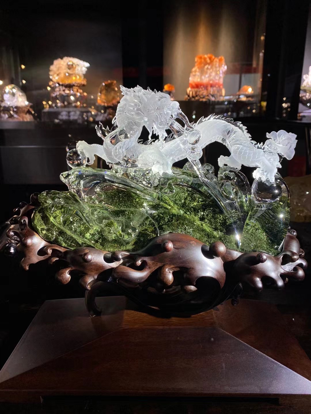 东海老矿绿幽灵十二生肖龙摆件貔貅龙龟麒麟居家办公室水晶球礼品