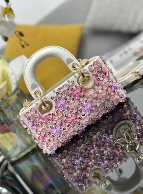 25春限量蝴蝶花仙子钉珠横版joy戴妃包手工刺绣单肩斜挎女包