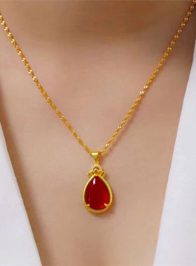 真的很漂亮精美红绿宝石吊坠