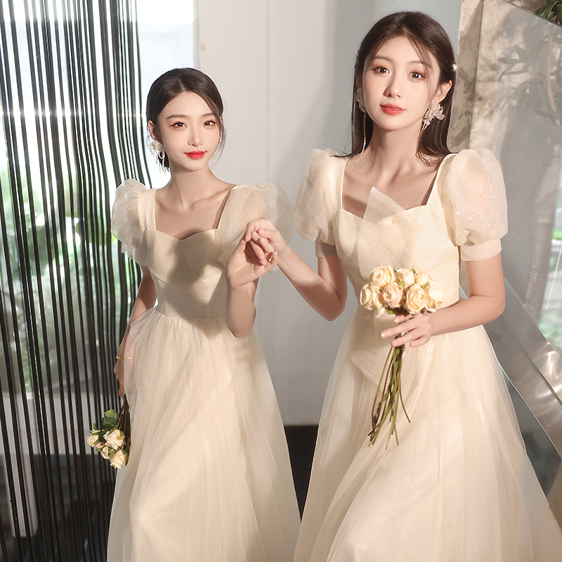 小众高级感轻奢伴娘礼服