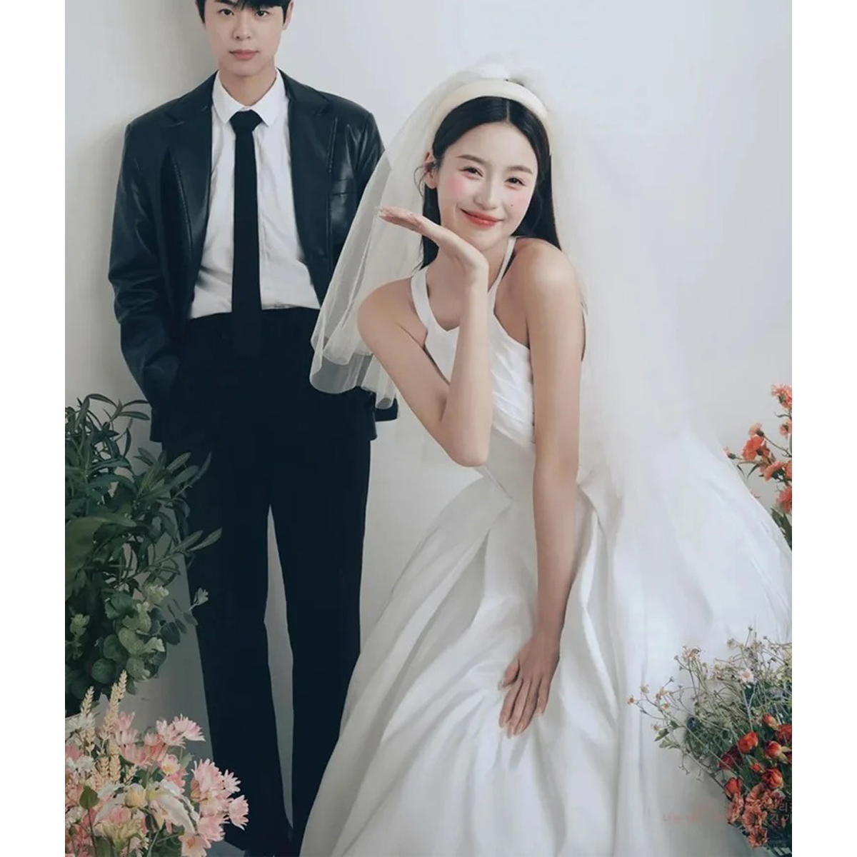 欢喜橙【茉白】法式挂脖轻婚纱森系晨袍新娘甜美大码礼服日常可穿
