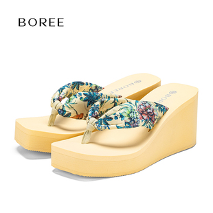 Boree/宝人新款坡跟厚底人字拖女款夏季外穿增高民族风印染布夹趾