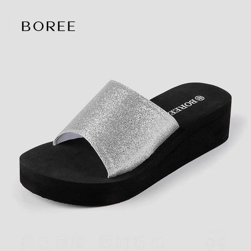 Boree/宝人坡跟时尚凉拖外穿休闲