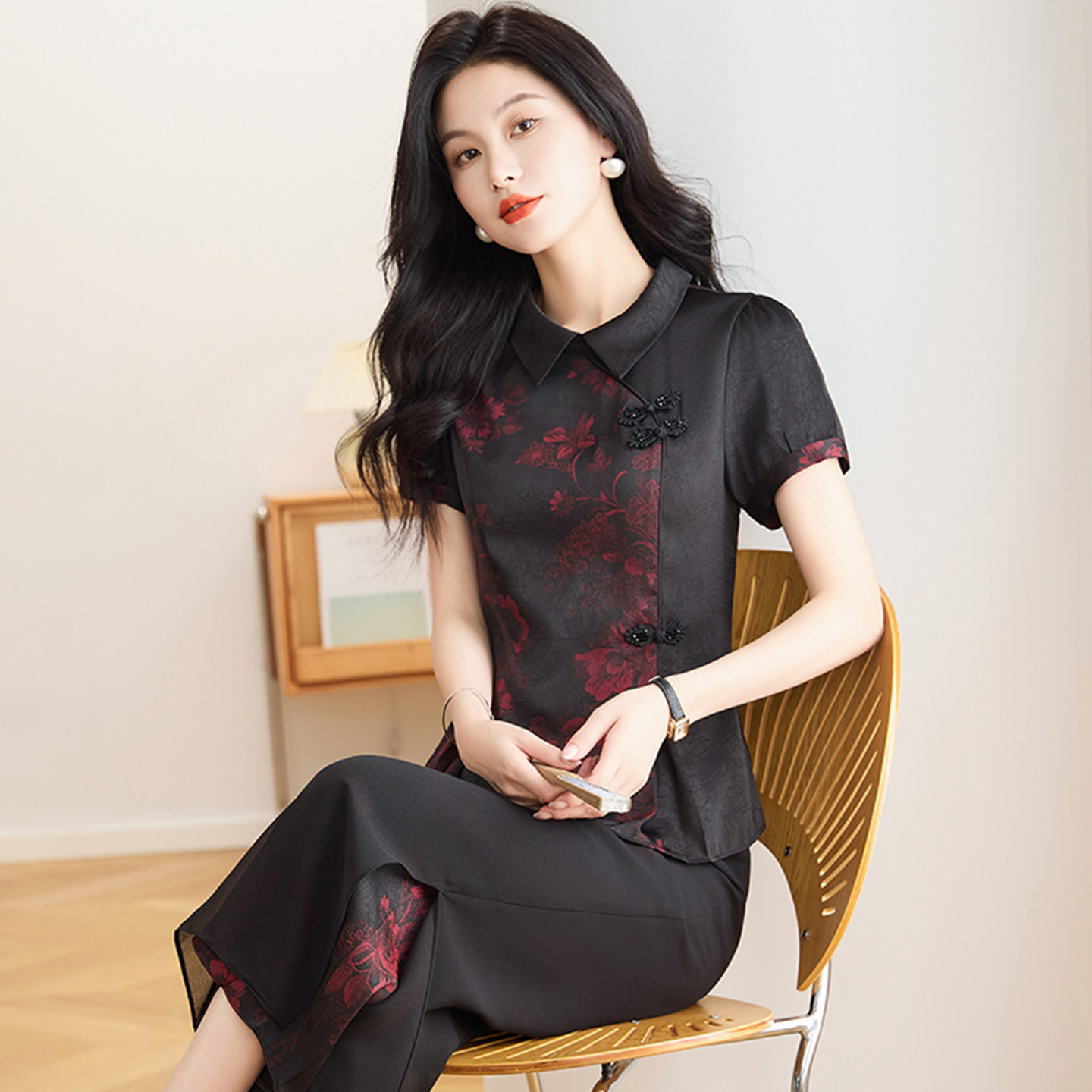 女装夏季高贵气质减龄穿搭两件套