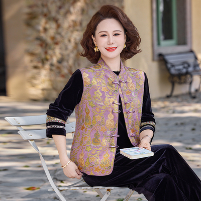 新款中老年小衫上衣三件套女装