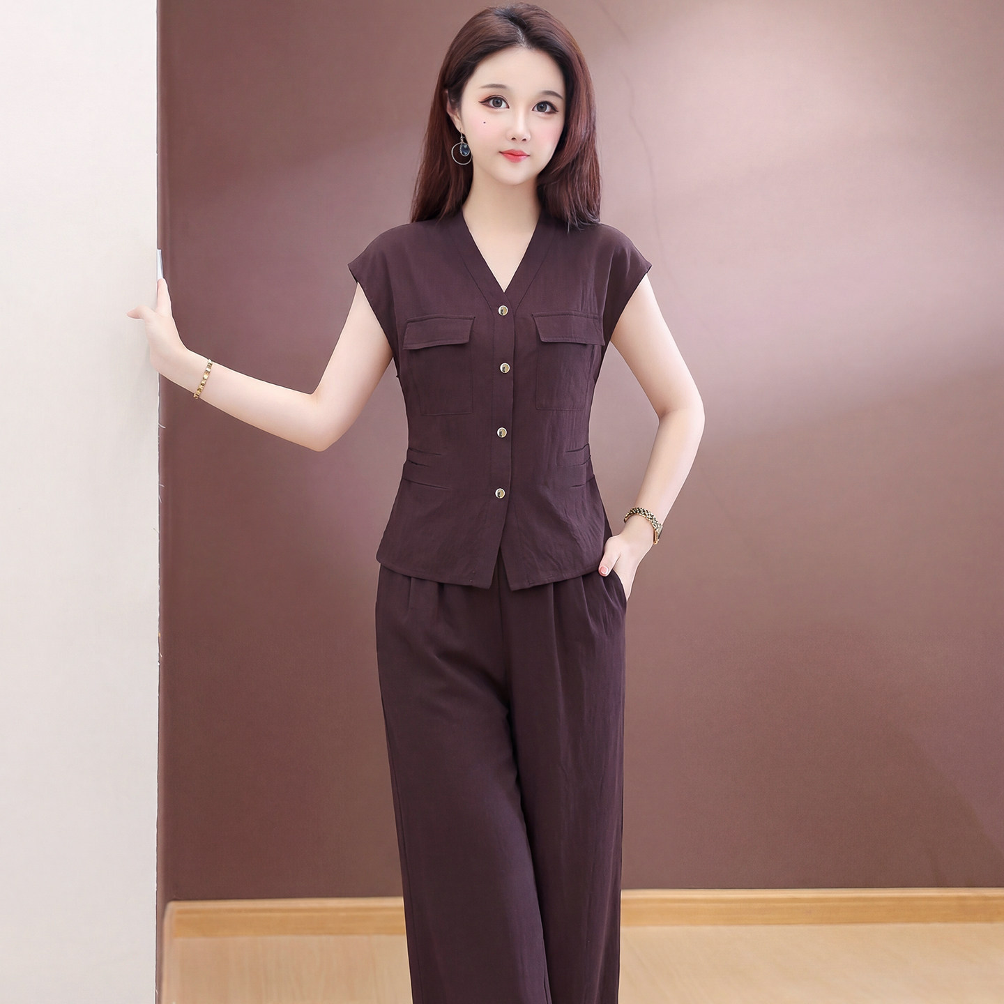 轻奢高级感洋气显瘦两件套女2026夏季新款妈妈气质通勤阔腿裤套装