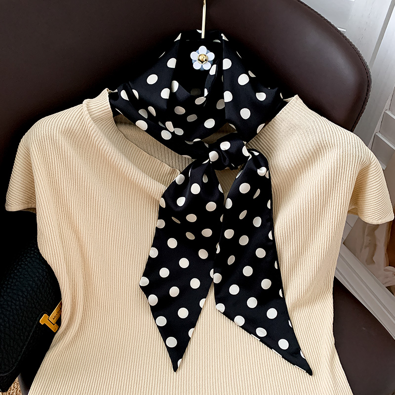 惟嫒春夏斜角领巾法式波点浪漫