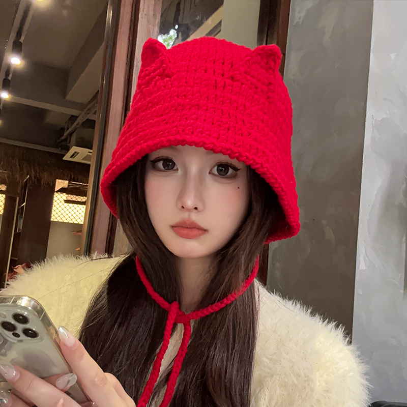 可爱手工钩织毛线帽显脸小针织帽