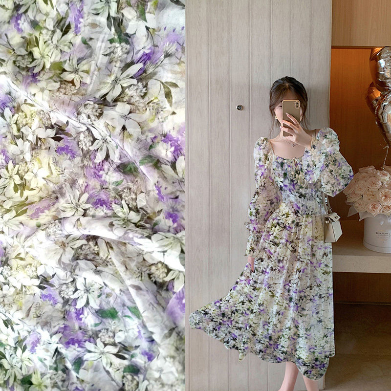 浪漫紫色小花图案 真丝雪纺100%桑蚕丝数码印花裙子面料 服装布料高性价比高么？