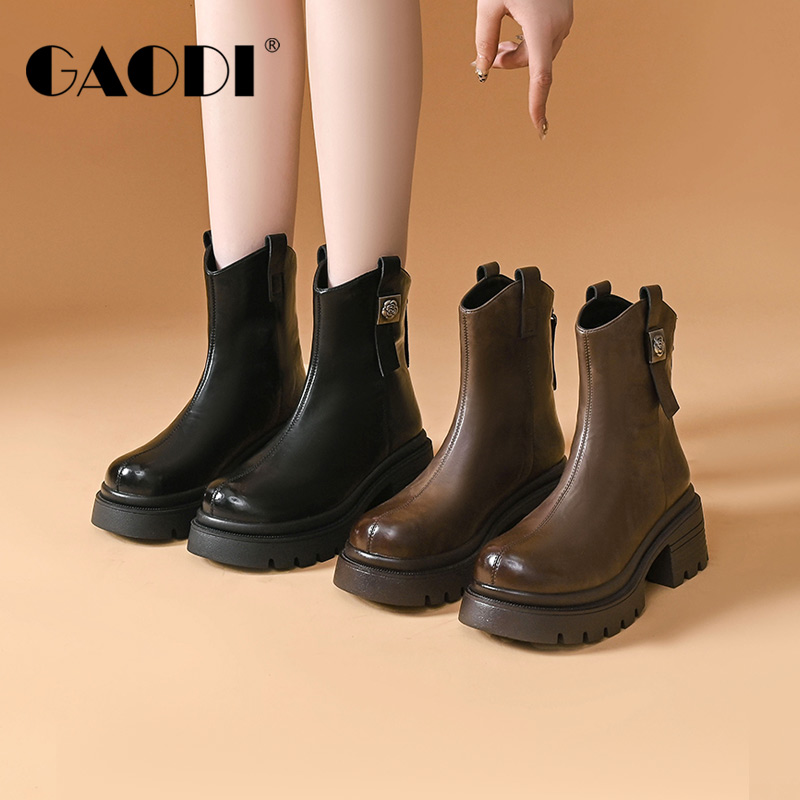 高蒂烟筒靴女复古圆头切尔西靴