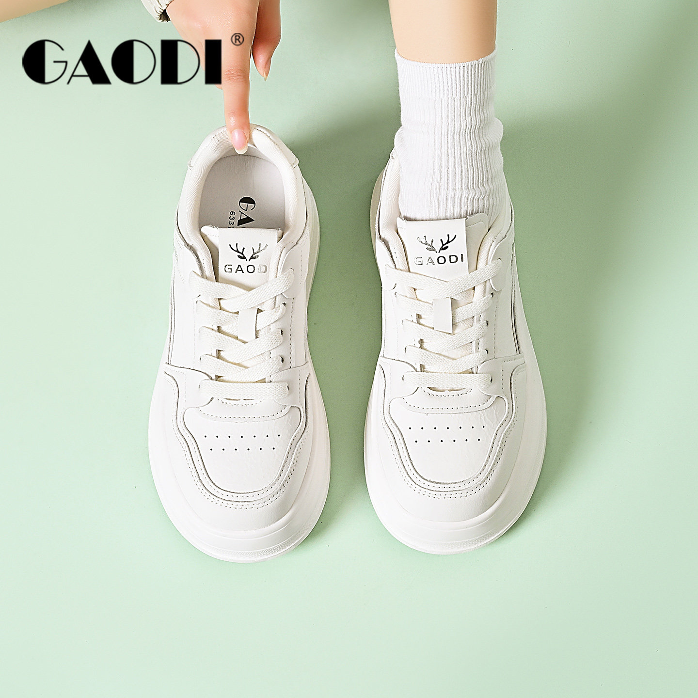 高蒂厚底小白鞋女2026春季新款学院风百搭休闲板鞋系带运动鞋增高