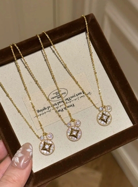 Young新中式老钱风铜钱项链女锁骨链ins轻奢镶钻金钱手链钱币耳女