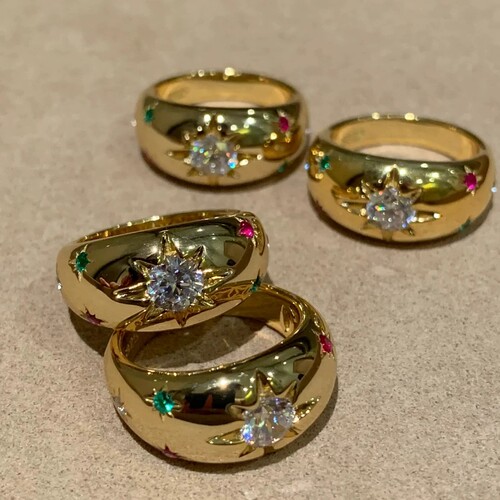 Young中古多巴胺星芒戒指女ins轻奢时尚老钱冷淡风八芒星镶钻戒指
