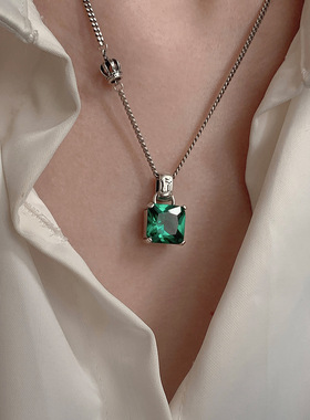 复古泰银皇冠锆石项链女潮ins