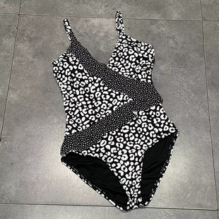 出口欧美女士成人V领胸前遮肚花边点印花性感露背钢圈连体游泳衣