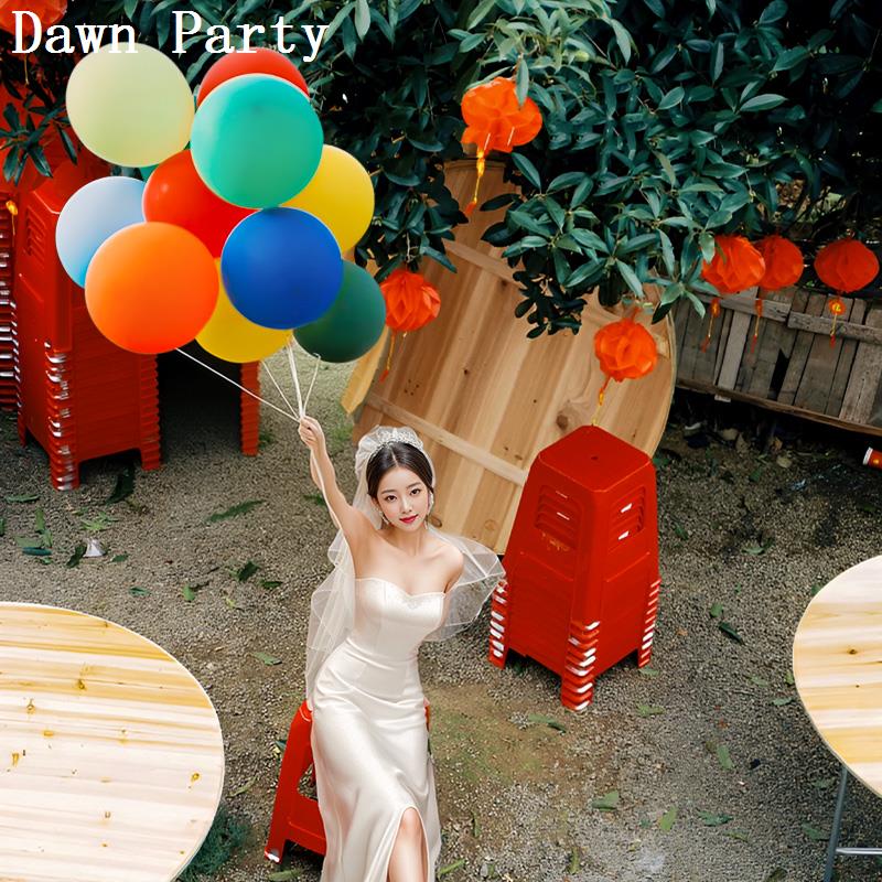 晨袍女新娘气球拍照道具领证结婚礼订婚背景布置女方摆拍摄氛围感