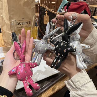 小兔子可爱包包挂件钥匙扣饰品女 韩国进口东大门新款 设计师款