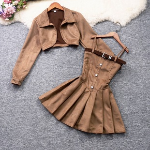 韩版 两件套装 短款 单排扣百褶吊带裙显瘦修身 小外套开衫 实拍秋季