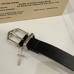 B218-PD34-P10春夏新款黑色皮带腰带十字架个性饰品朋克暗黑男女图片