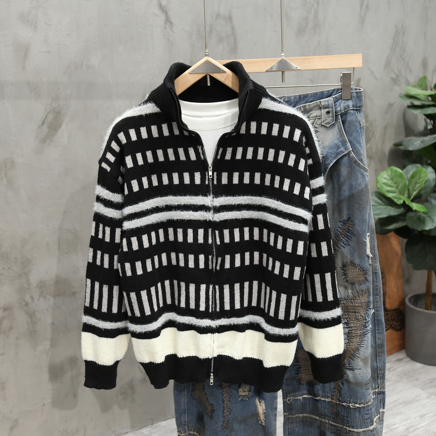 撞色立领拉链毛衣男设计感针织衫