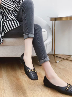 专柜正品新款气质羊皮单鞋女浅口平底矮跟编织复古金属扣29355