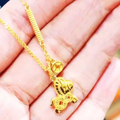 周大福黄金生肖马项链女款