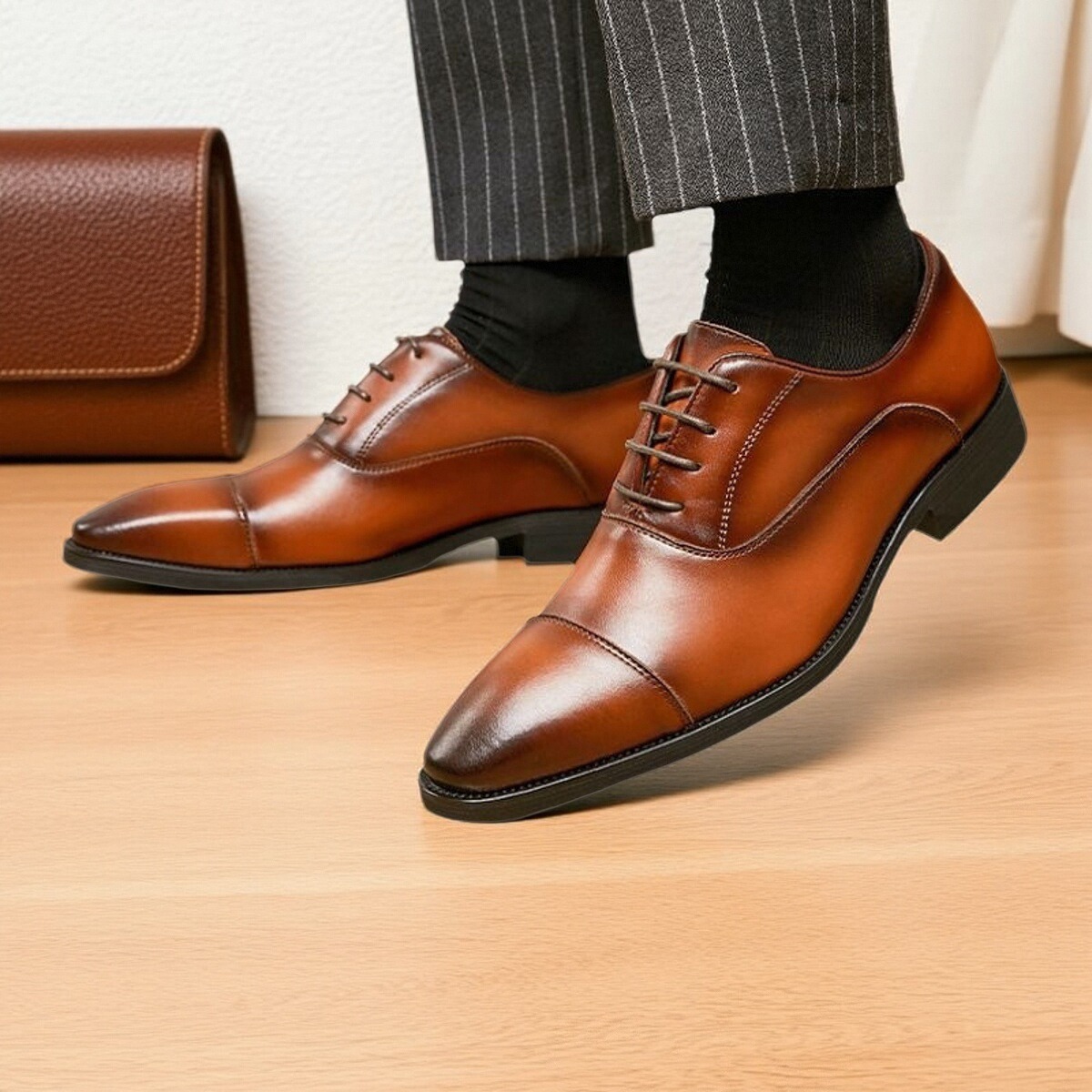 新款内增高商务男鞋包邮