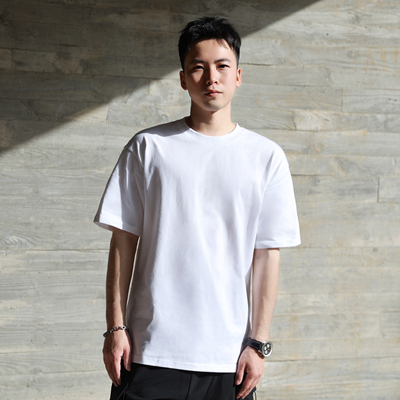 夏季纯色宽松圆领T恤男