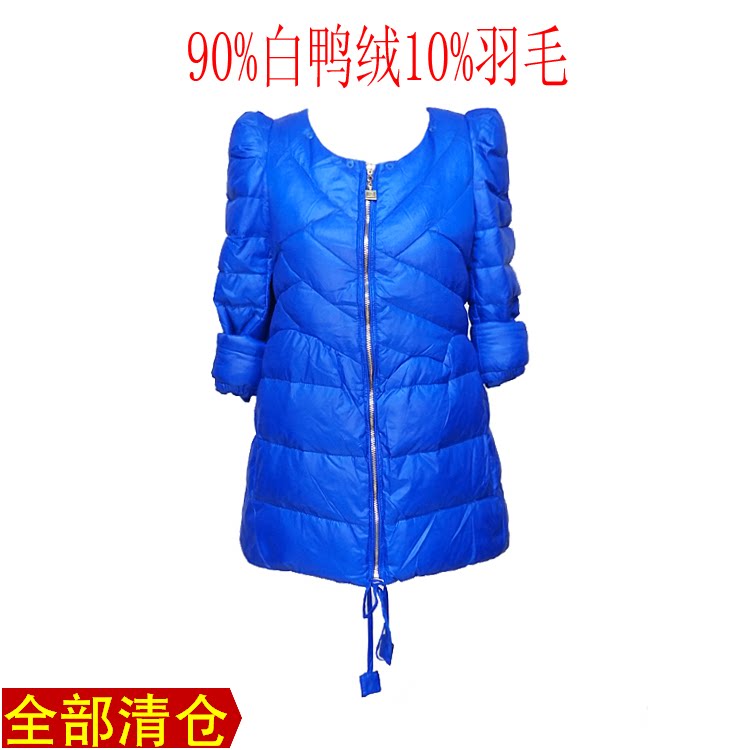 撤柜剪标外套泡泡袖轻薄羽绒服