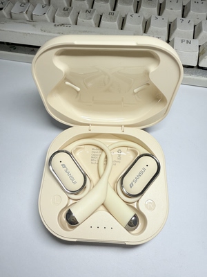 品牌蓝牙耳机 售后品  良率高 个别发黄随机发货