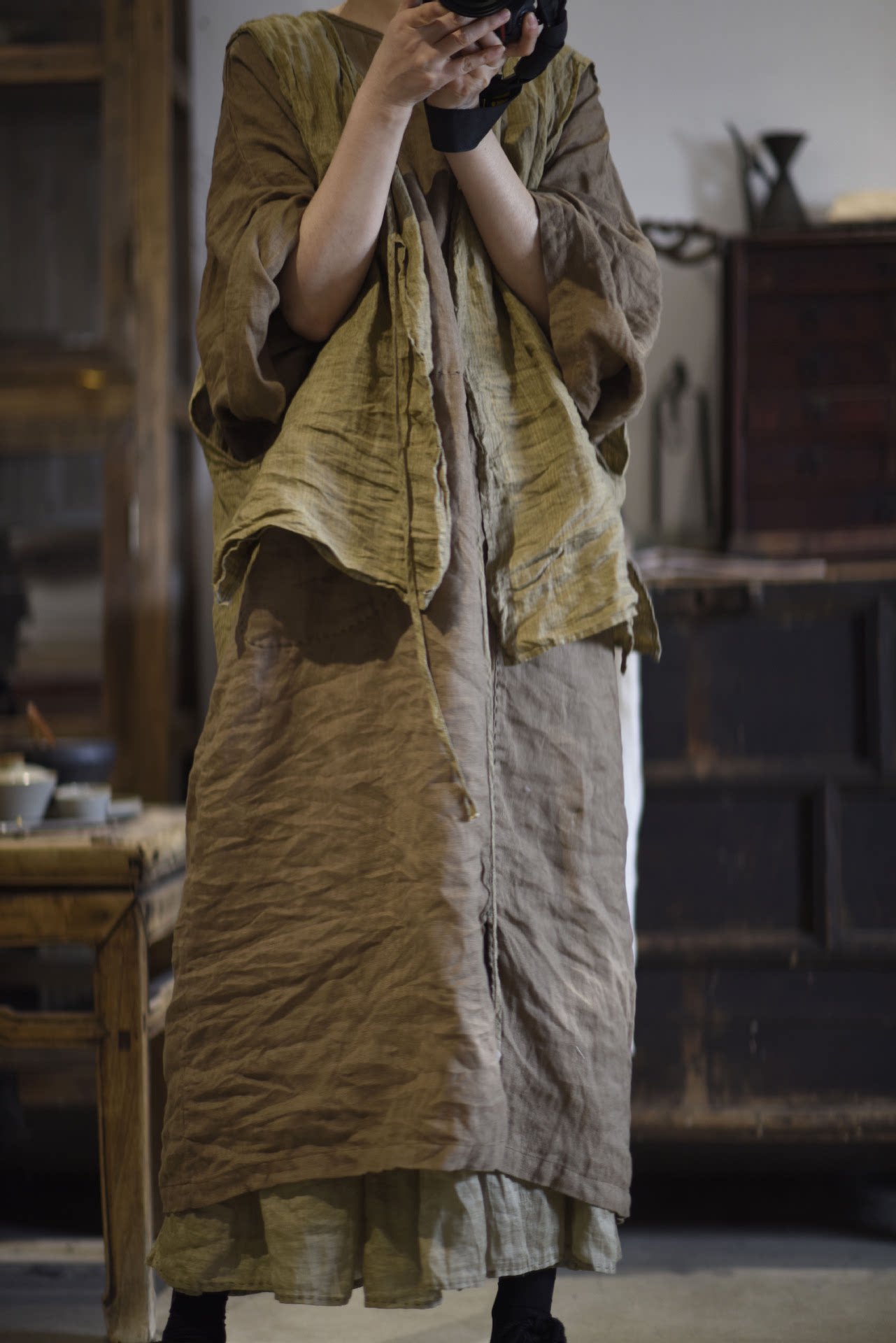 子曰原创文艺色织条纹亚麻开衫系带马甲坎肩女圆领套头长袍连衣裙