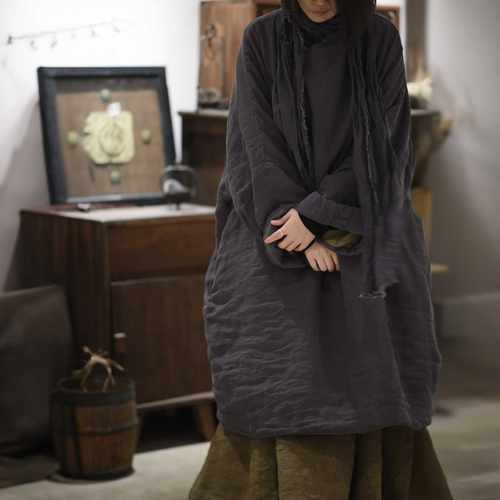 砂洗亚麻偏襟盘扣宽松棉衣长袍