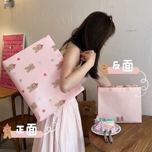 卡通小熊围巾礼物包装 购物袋 袋儿童幼儿园生日伴手礼袋超大号服装