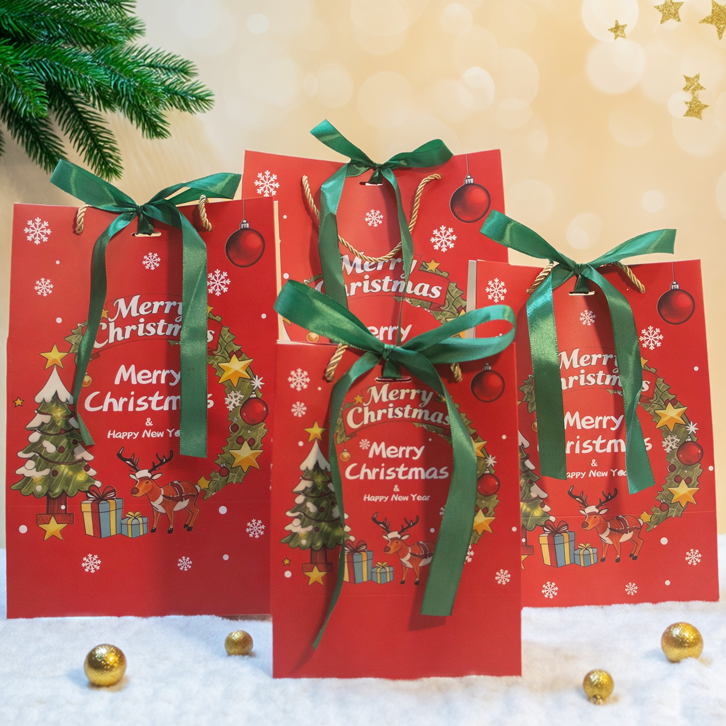 新款圣诞节礼品袋红色平安夜苹果袋高级感包装袋ins糖果手提纸袋