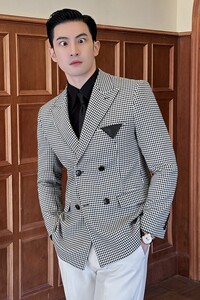 戗驳领双排扣千鸟格拼色西服外套男皮口袋装饰西装DX8819-P147图片