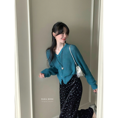 DARA ROSE-韩系洋气丝绒印花显瘦女人味中长款半身裙