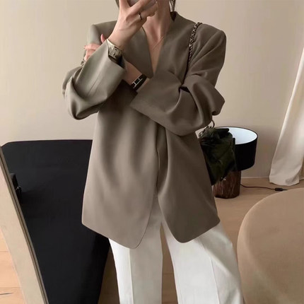 2026春秋季新款韩版宽松休闲无扣小西装外套女时尚气质流行西服潮