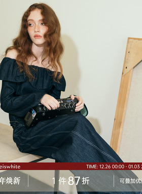 whiteiswhite甜辣风一字肩上衣喇叭袖修身牛仔长袖衬衫女秋季新款