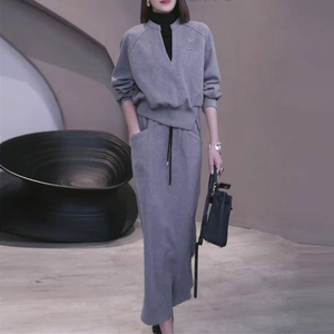 时尚休闲套装裙女2023秋冬新款假两件高领上衣高腰半身长裙两件套