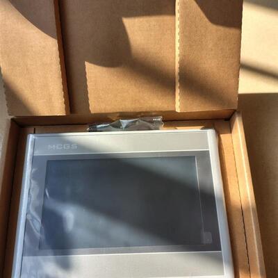 昆仑通态触摸屏tpc7032Ni-4G 全新原装现货询价