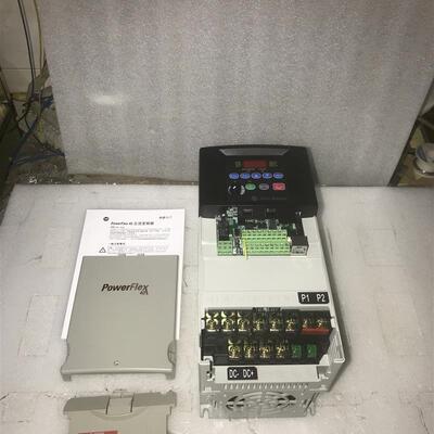 变频器22B d e 1p7 3p0 4p2 e6p6 e9p9 e019 n104 h204 c104询价