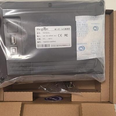 全新昆仑通态mcgStpc触摸屏 TPC7022Ei原装现货询价