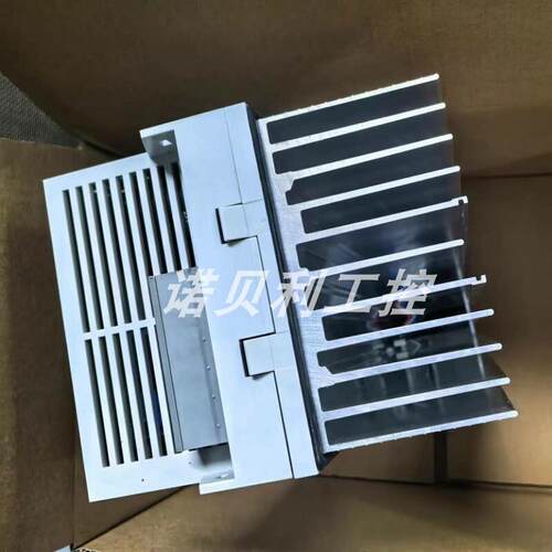 ECSEE040C4B ECSEK001X4B 变频器实物拍摄库存优惠议价