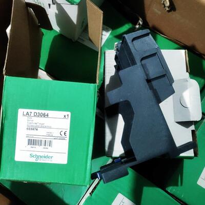 施耐德 LA7D3064询价