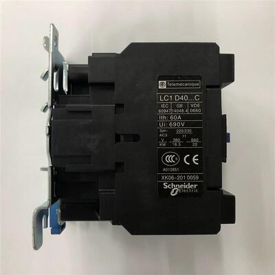 原装正品LC1D4011M5C AC220V施耐德三级交流接触器询价