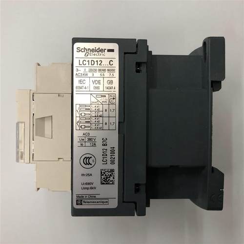 原装正品LC1D12B7C AC24V 50/60Hz施耐德三级交流接触器询价