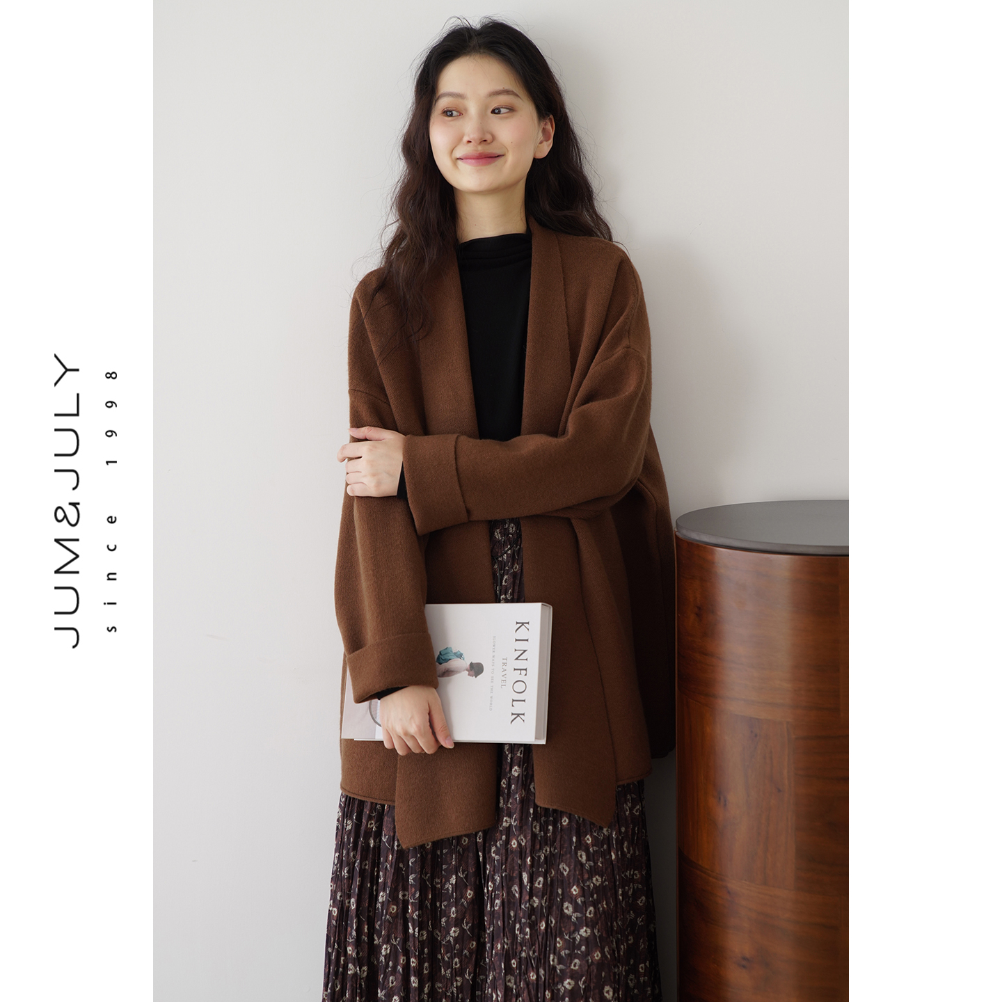 嘉茱莉设计感小众毛衣开衫