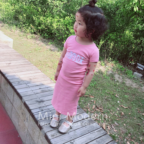 台湾进口女童夏款全棉印花连衣裙