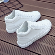 2019 xuân mới cơ bản giày trắng nữ cao giúp phiên bản Hàn Quốc hoang dã của thủy triều phẳng giày gió giày vải - Plimsolls