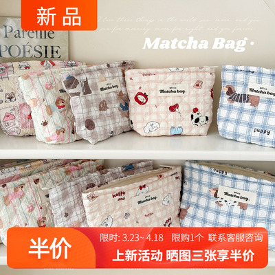 可爱卡通印花化妆包女便携收纳包拉链小包包少女风便携化妆包